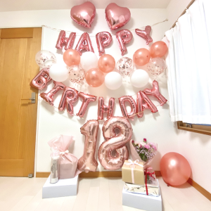 誕生日の飾りつけ
